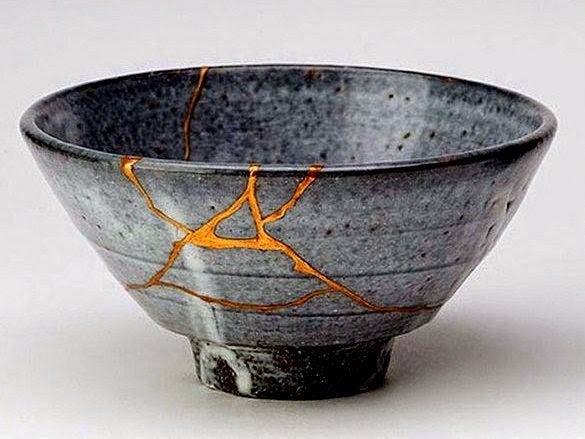 Embracing Imperfections: Kintsugi, Antifragility, and the Beautiful Fragility of Marketing